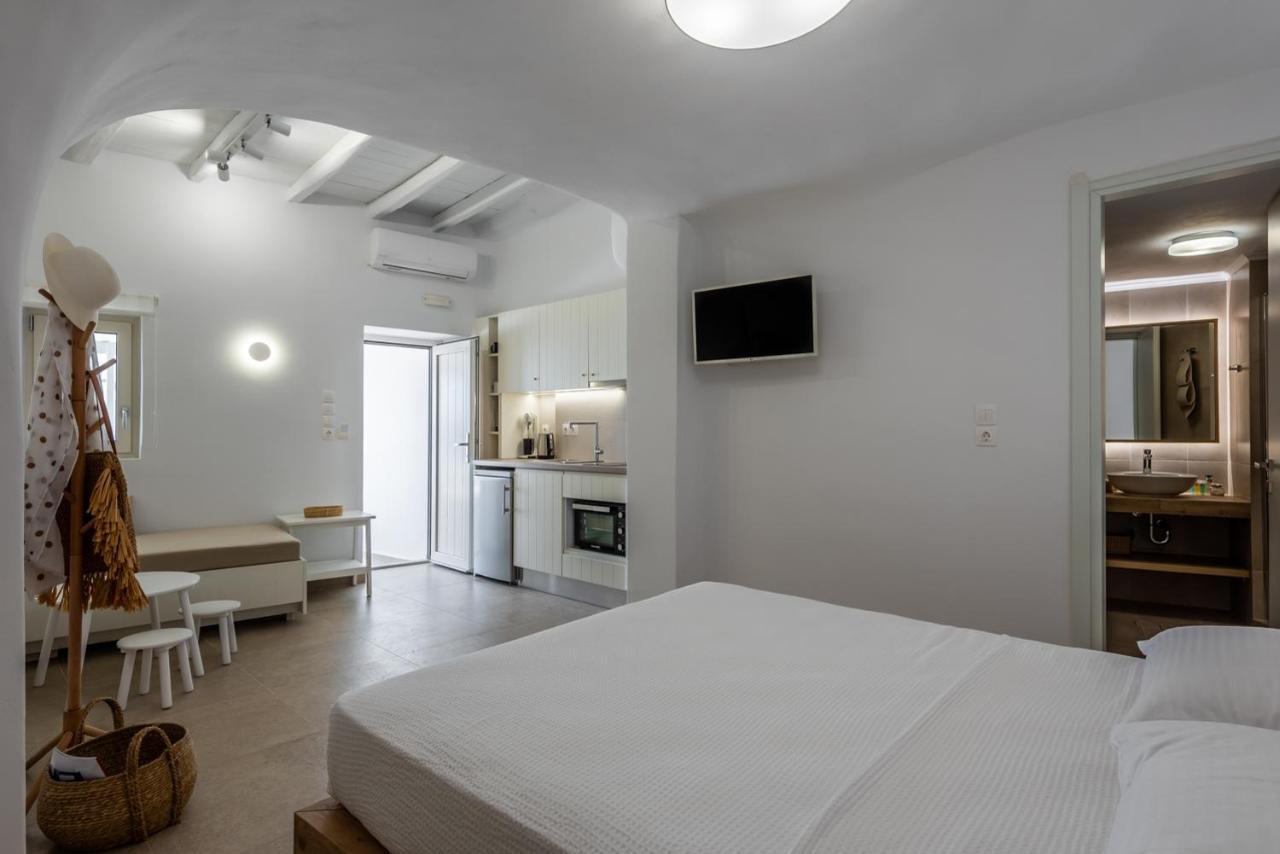 Anemi Suites Адамас Экстерьер фото