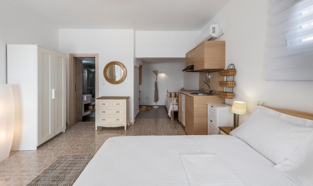 Anemi Suites Адамас Экстерьер фото